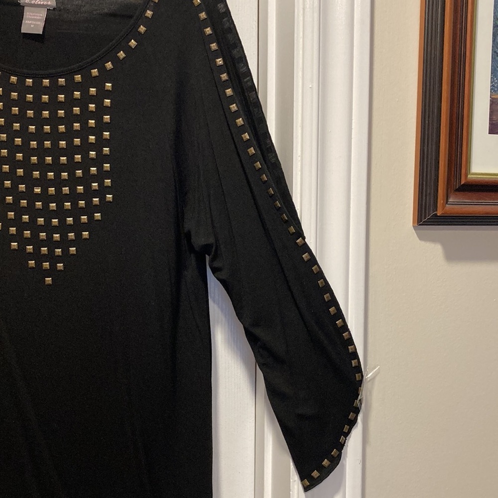 NWOT - Black Split Sleeve Top With Square Brass Studs - Sz M